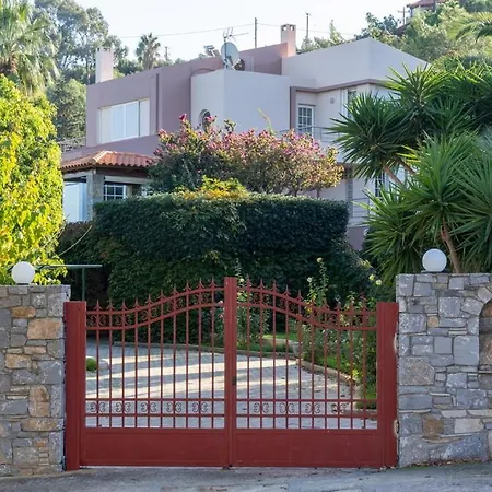 Lejlighed Modern With Gardens And Stunning Views