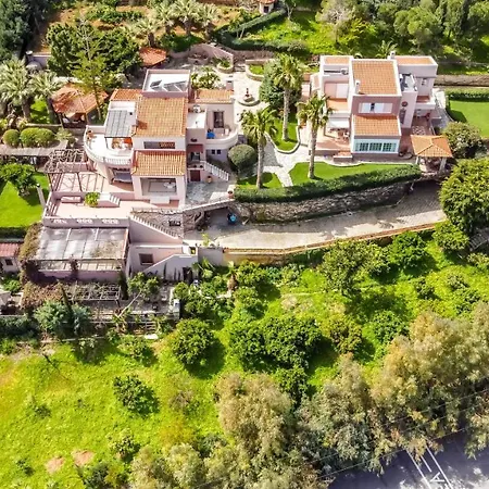 Modern With Gardens And Stunning Views