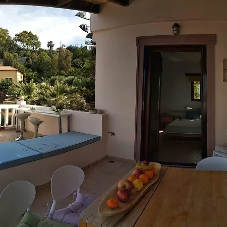 Modern With Gardens And Stunning Views Apartment