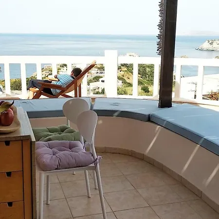 Modern With Gardens And Stunning Views Apartment *